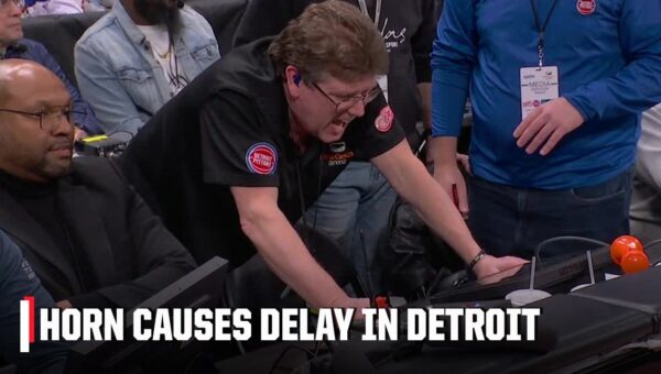 Cavs-Pistons Game Halted by Bizarre Horn Malfunction