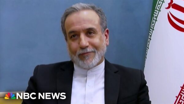 Iran FM: US regime change calls are ‘mission impossible’