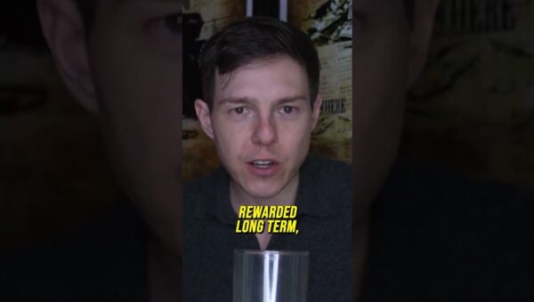 Savings Accounts Penalize Investors, Urging Market Participation