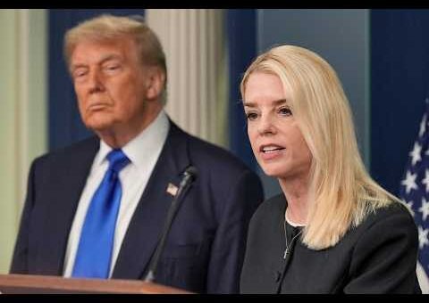 Trump Faces Call to Testify in Epstein Files Probe