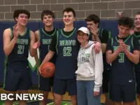 Basketball Team Honors Mom Battling Cancer with Touching Tribute