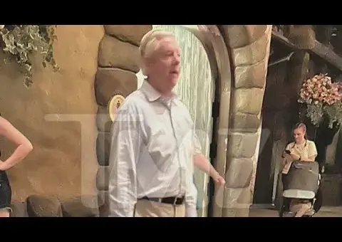 Congress Retreats to Florida While Nation Faces Crisis