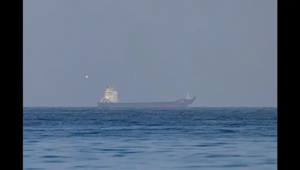 Iran Eases Strait Access Amid US Military Pressure