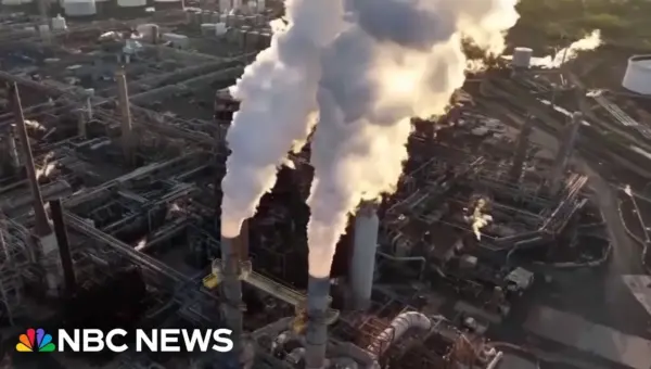 Iran Tensions Threaten Global Oil Flow Through Key Strait