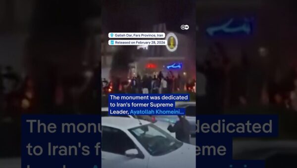 Iranians Topple Ayatollah Monument Amidst Regional Tensions