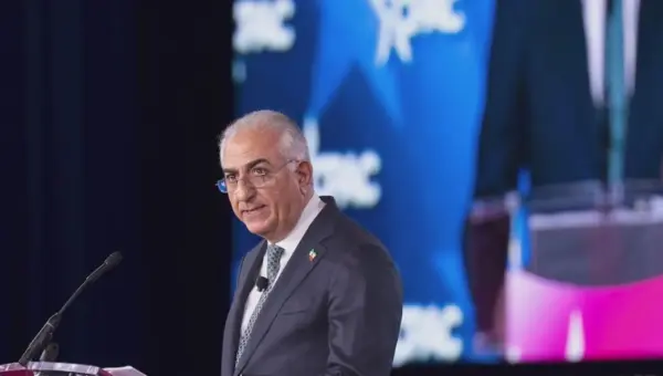 Iran’s Exiled Prince Seeks U.S. Support for Regime Change