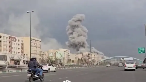 Iran’s War Survival: Expert Weighs US Military Might vs. Political Strategy