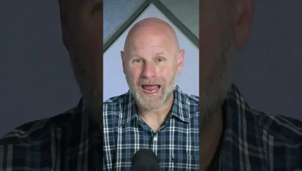 Karoline Leavitt’s Press Briefings Expose a Deep Divide