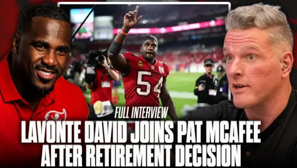 Lavonte David Hangs Up Cleats After 14-Year Hall of Fame Career