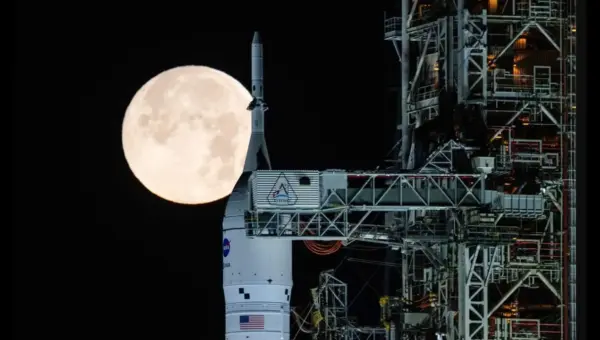 NASA Aims for Moon Return: A New Space Race Begins
