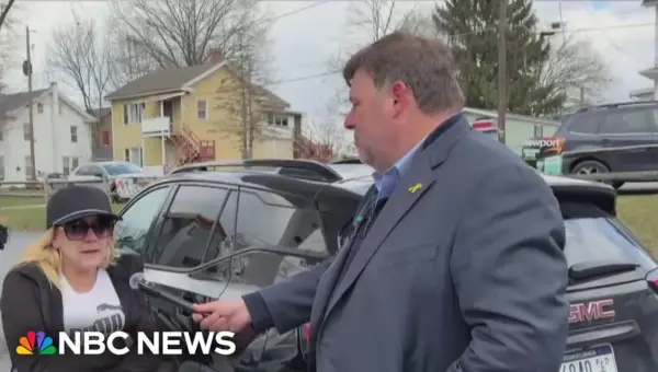 PA Voters Weigh War, Gas Prices: Trump Supporter Calls Herself ‘Idiot’