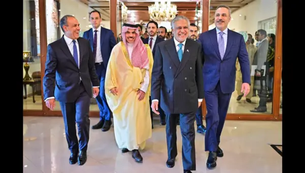 Pakistan’s Peace Pitch: A Risky Gambit for US-Iran Diplomacy?