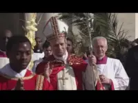 Pope Calls for Peace Amid Holy Week Tensions