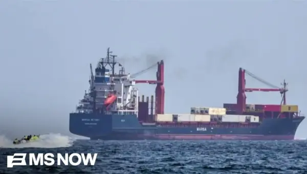 Strait of Hormuz Tensions: Iran Blocks Ships Amid US Military Buildup