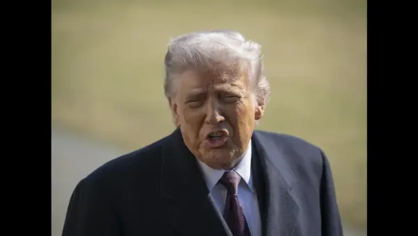 Trump Blames Democrats for Airport Chaos