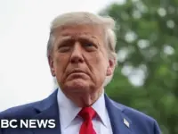 Trump Demands Voting Bill Overhaul, Threatens Veto