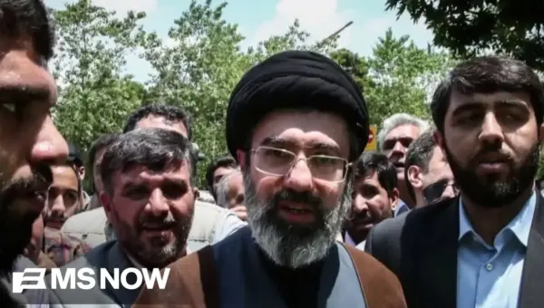 Trump Mulls Iran Ground Troops, White House Says Options Open