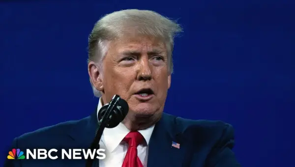 Trump Promises Midterm Victory at NRCC Fundraiser