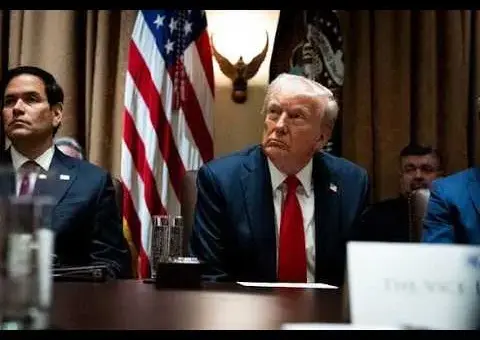 Trump’s Allies Flee Ship as Weakness Exposes His Grip