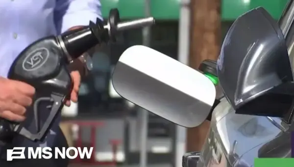 Trump’s Iran War Plan Sparks Confusion Amidst Shifting Narratives