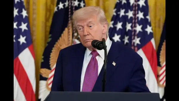 Trump’s Texas Gambit Signals GOP’s Deepening Crisis