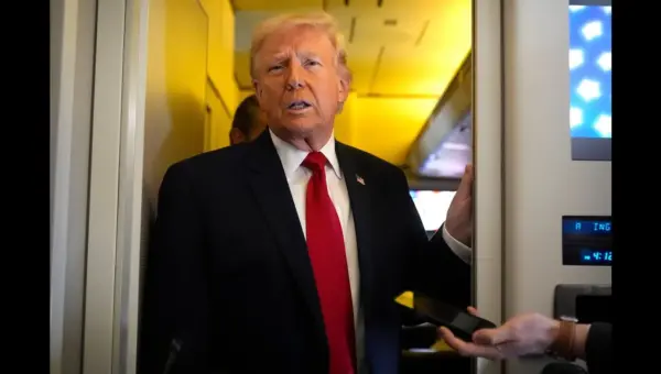 Trump’s War Gamble Backfires, Shattering Last Support