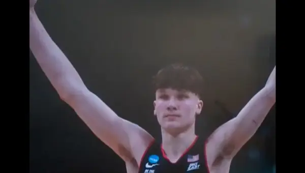 Underdog Huskies Shock Duke With Buzzer-Beater Win