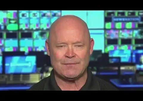 Union Boss Shifts Right, Seeks Bipartisan Policy Wins