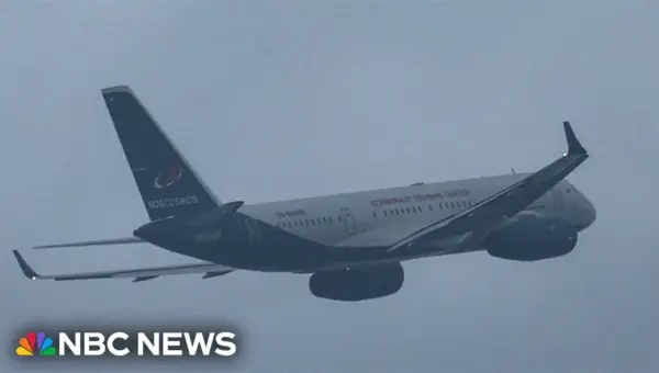 US Advises Americans to Flee Middle East Amid Iran Tensions