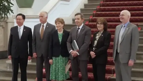 US Lawmakers Push Taiwan Defense Funds Amid China Threat