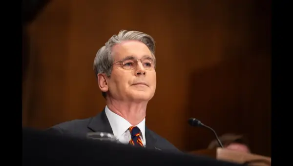 US Signals Control of Hormuz Strait Amid Oil Supply Talk