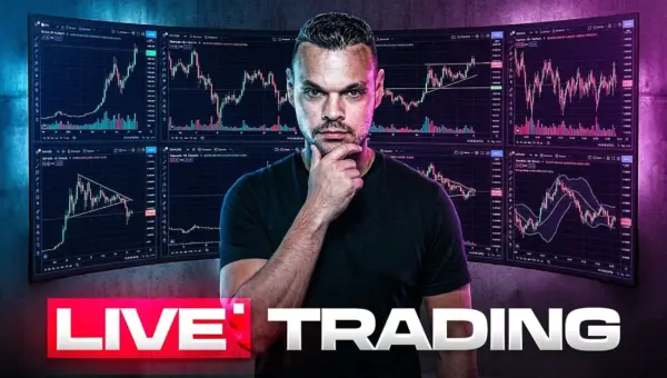 Bitcoin Swings Ahead of Weekly Market Open