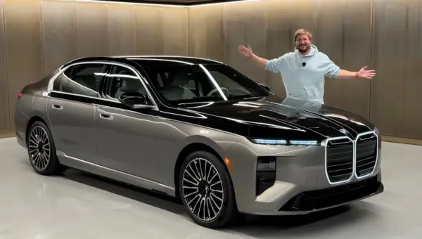 BMW i7 LCI Electrifies Luxury With Major Updates