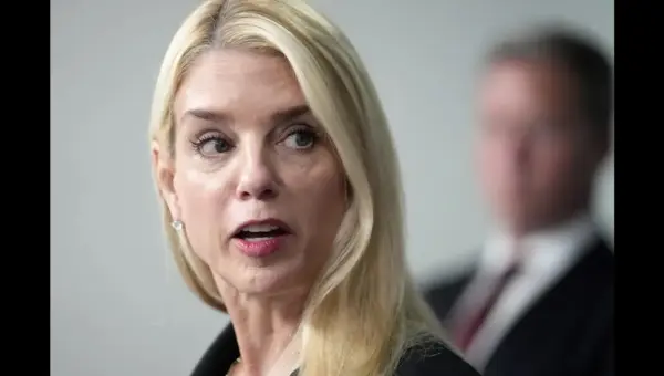 Bondi’s Exit Fuels DOJ Accountability Debate