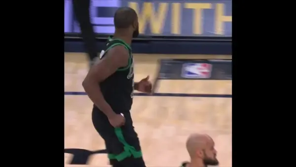 Brown Drops 30, Celtics Cruise Past Grizzlies