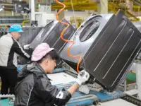 China’s New Rule Punishes Firms Leaving Its Borders