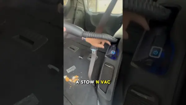 Chrysler Pacifica’s Built-In Vacuum Is Genius