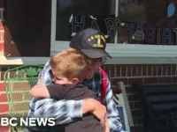 Community Salutes 95-Year-Old Veteran With Surprise Bus Parade