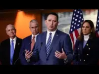 Ethics Probes Force Two Lawmakers Out: A Tally of Troubles