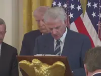 Faith Finds Footing: US Sees Religious Uptick Amid Uncertainty