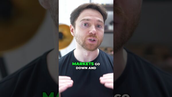 Gold Surges as Analysts Signal Major Capital Rotation