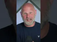 GOP Fears Losing Voters to ‘Loony Folks’