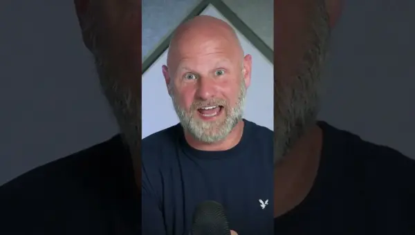 GOP Fears Losing Voters to ‘Loony Folks’