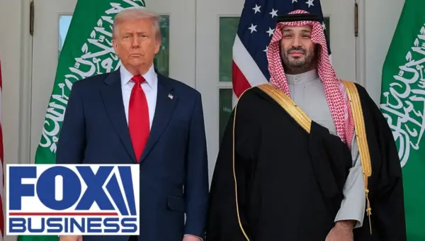 Gulf Allies Back US on Iran, Want Straits Open