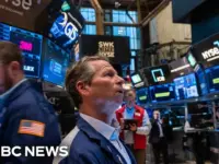 Inflation Jumps 0.9% in March Amid Geopolitical Tensions