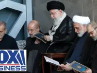 Iran Faces Economic Collapse Amid Trump’s Blockade Strategy