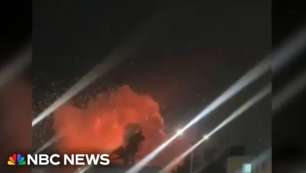 Iran Ignores Trump’s Threats, Keeps Strait of Hormuz Blocked