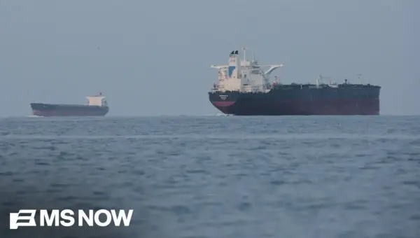 Iran Re-Imposes Strait of Hormuz Blockade Amid Tensions