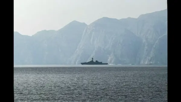 Iran’s Strait of Hormuz Threats Offer Chance to Reshape Middle East