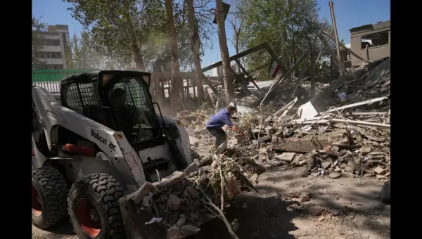 Israel Strikes Iran’s Oil Hub: Escalation Rocks Middle East